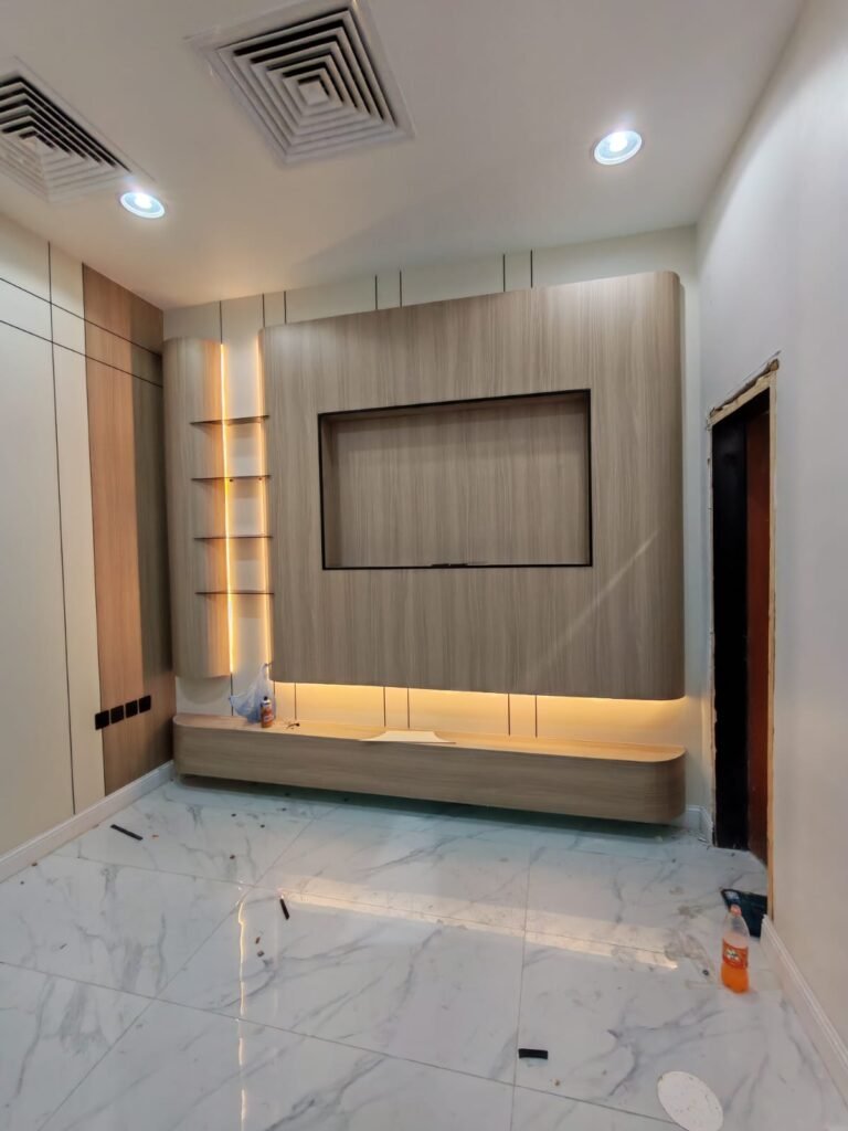معلم دهانات وديكورات